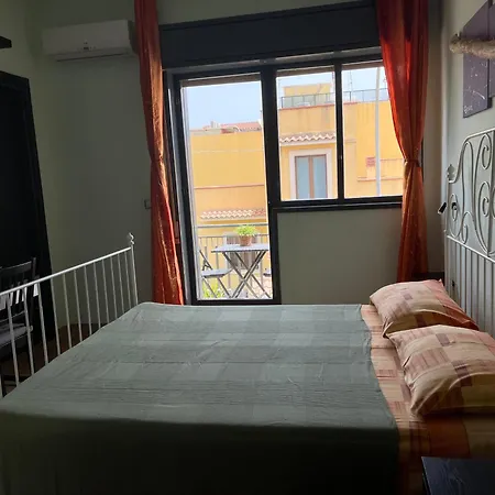 Nemi Nocleg ze śniadaniem Avola